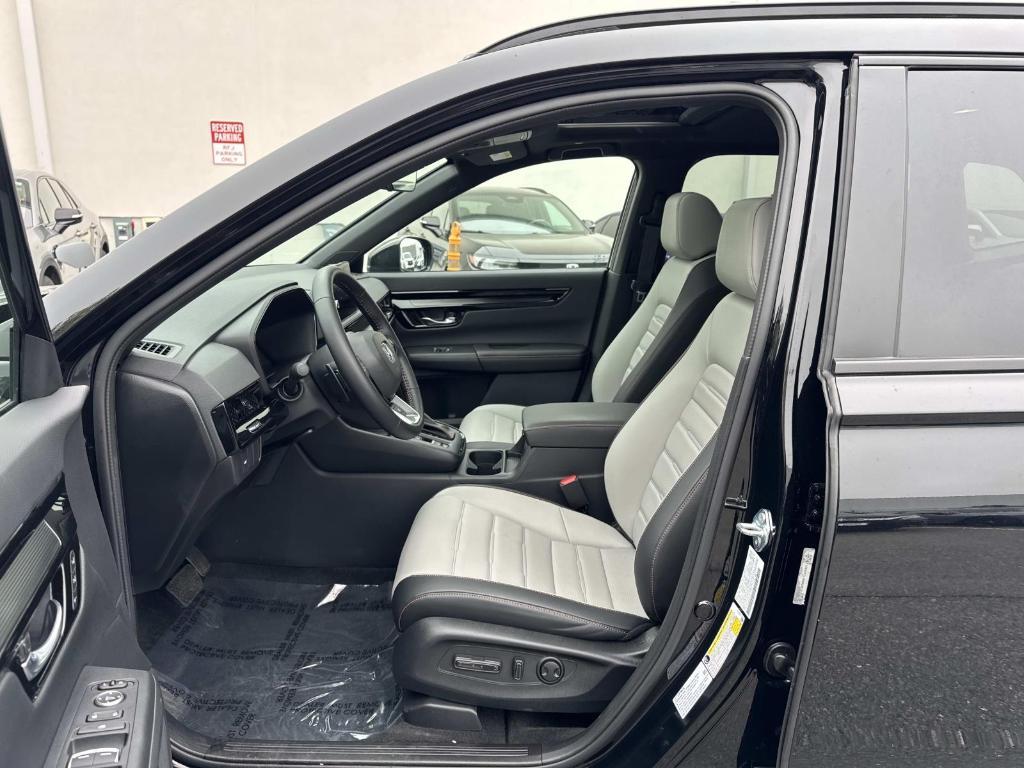 used 2026 Honda CR-V Hybrid car, priced at $40,750
