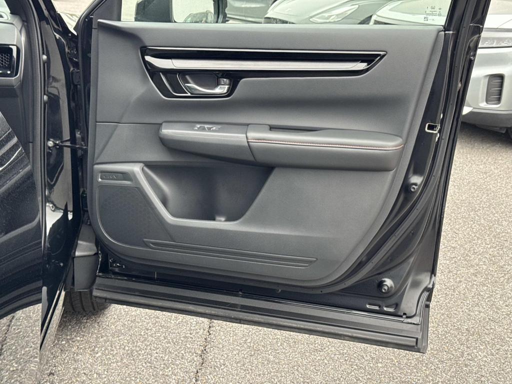 used 2026 Honda CR-V Hybrid car, priced at $40,750