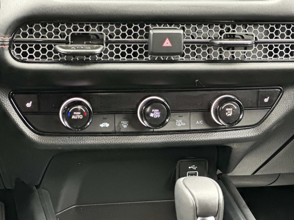used 2025 Honda HR-V car, priced at $28,000