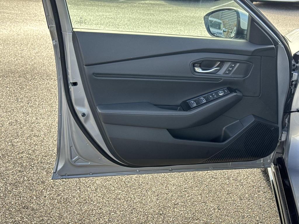 used 2025 Honda Accord Hybrid car, priced at $34,000