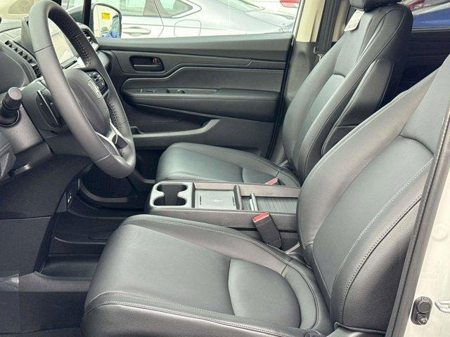 new 2026 Honda Odyssey car, priced at $46,140