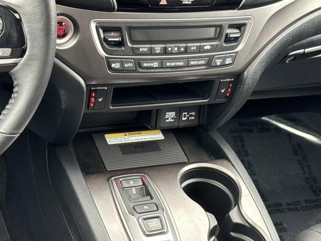 used 2022 Honda Pilot car, priced at $32,350