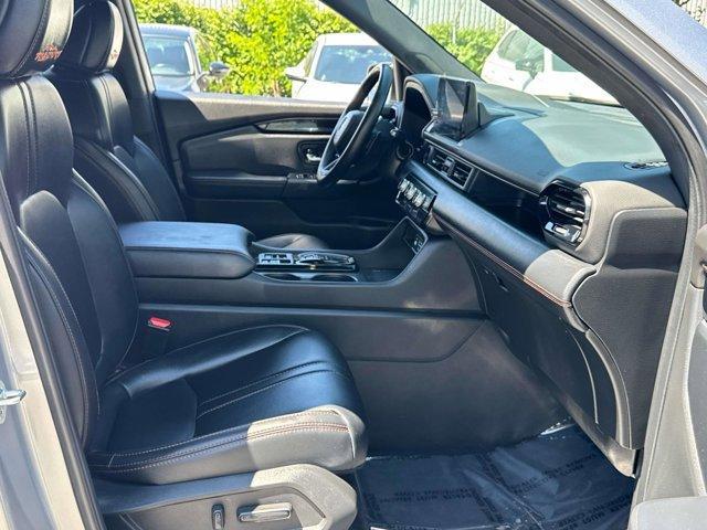 used 2025 Honda Pilot car, priced at $47,000