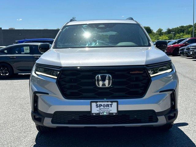 used 2025 Honda Pilot car, priced at $47,000