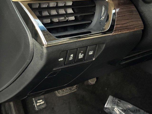 used 2013 Toyota Avalon car, priced at $16,250