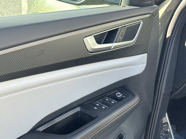 used 2024 Volkswagen Atlas car, priced at $35,850