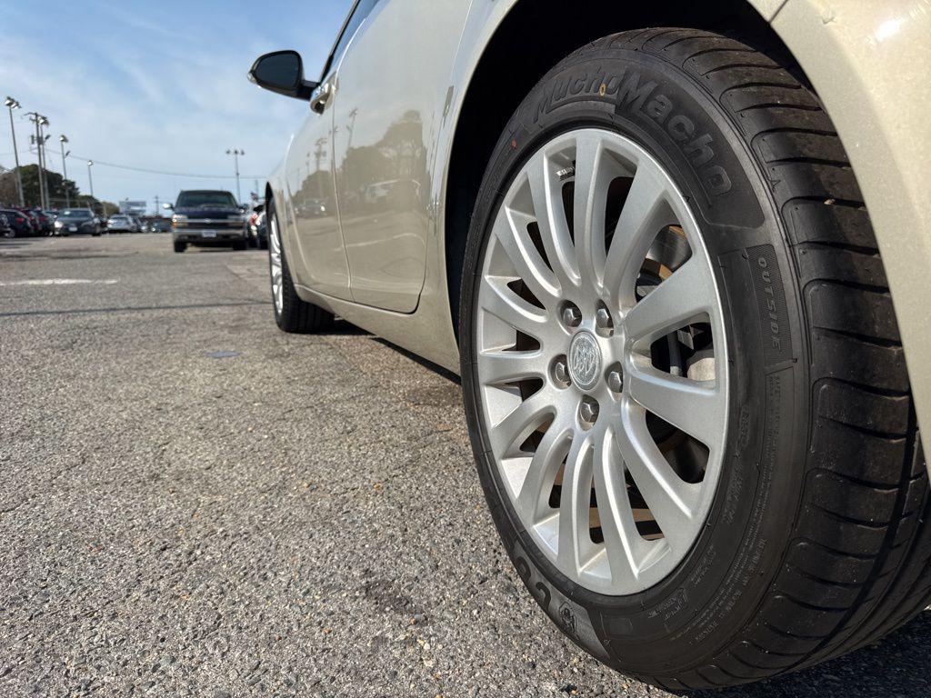 used 2013 Buick Regal car, priced at $12,500