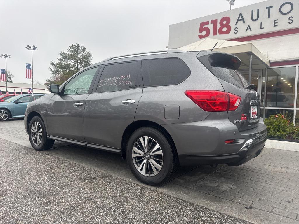 used 2018 Nissan Pathfinder car, priced at $9,999