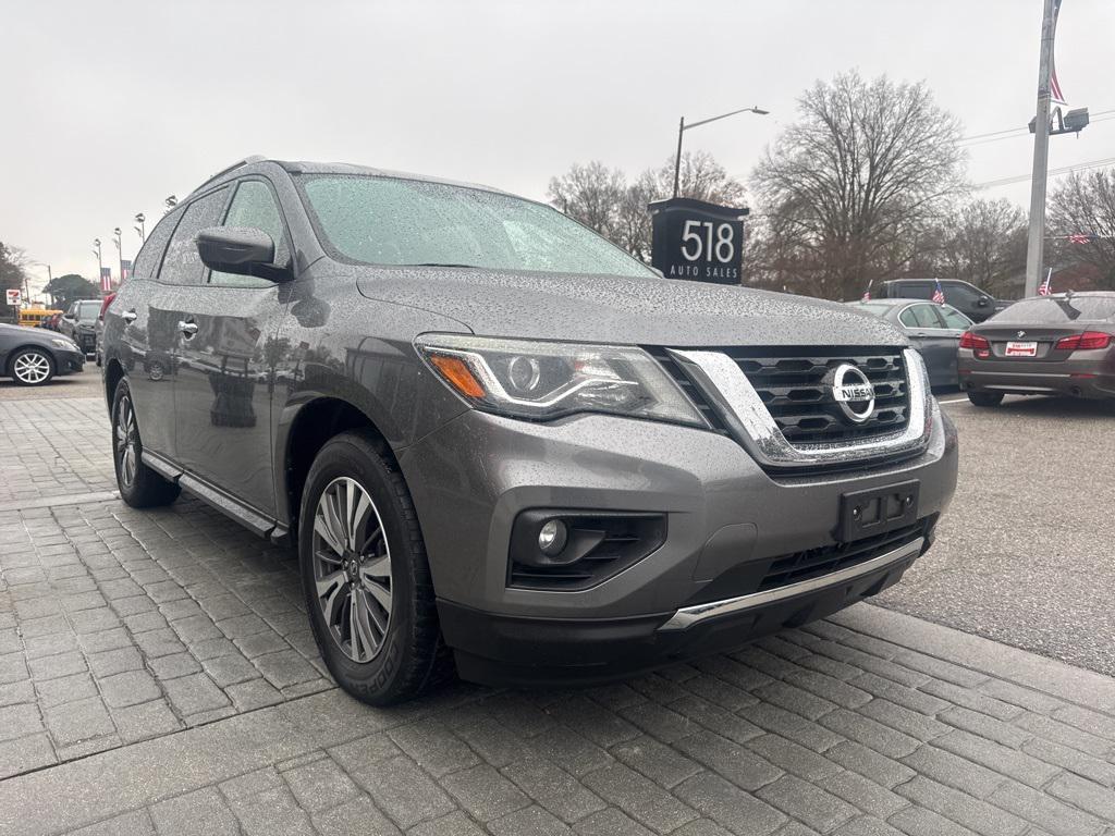 used 2018 Nissan Pathfinder car, priced at $9,999