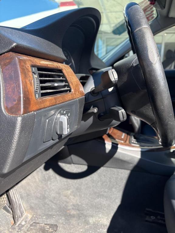 used 2009 BMW 328 car, priced at $3,000