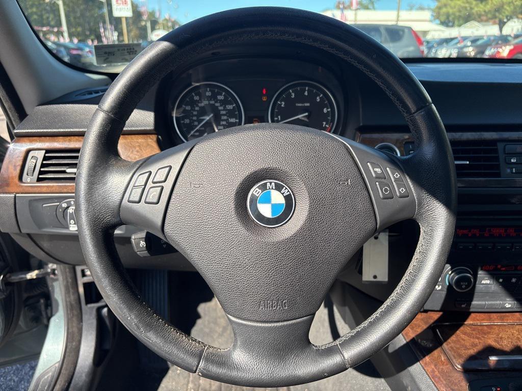 used 2009 BMW 328 car, priced at $3,000