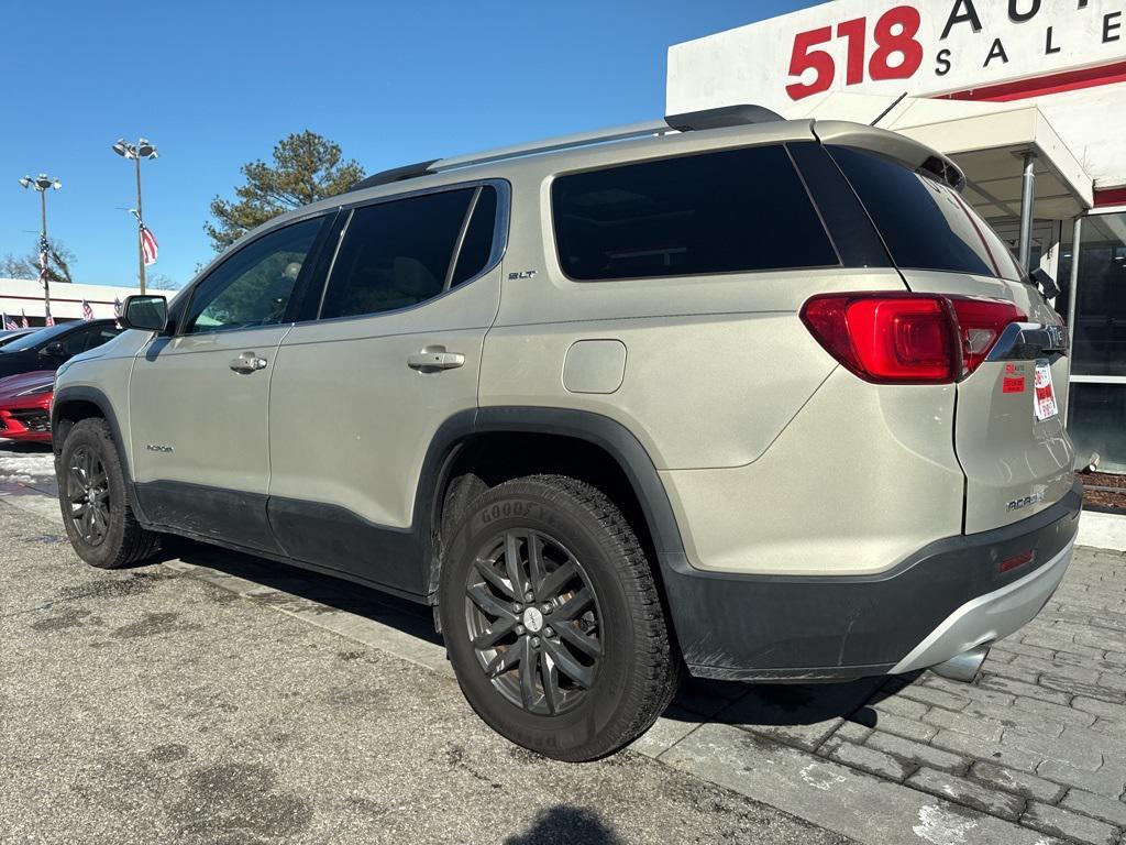 used 2017 GMC Acadia car