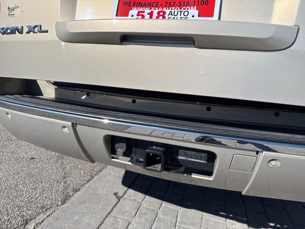 used 2009 GMC Yukon XL car, priced at $10,999