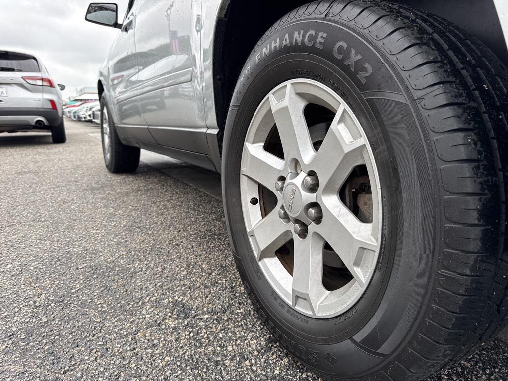 used 2015 GMC Acadia car, priced at $9,899