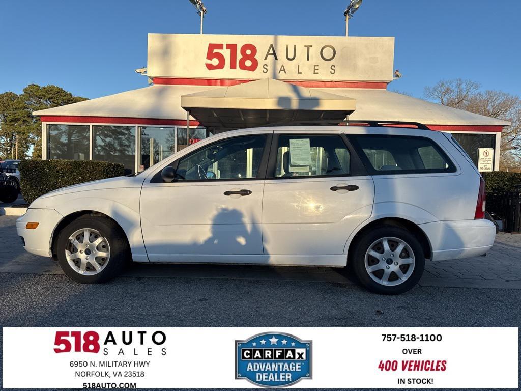 used 2005 Ford Focus car, priced at $4,500