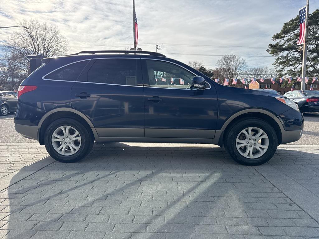 used 2010 Hyundai Veracruz car, priced at $5,500