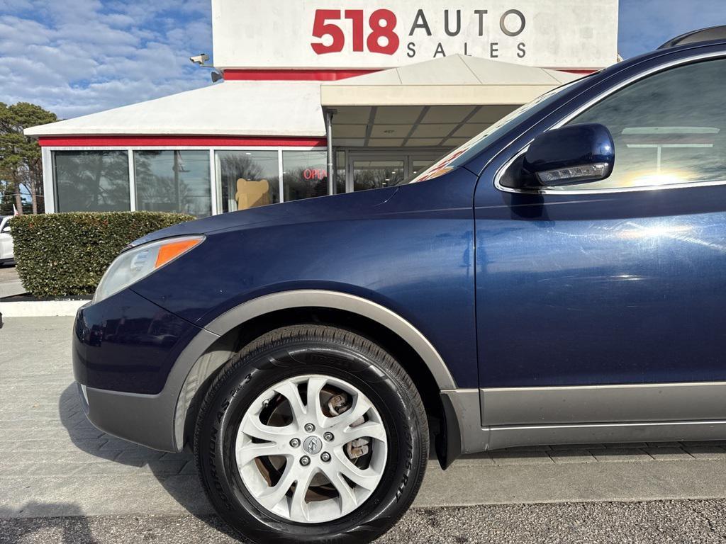 used 2010 Hyundai Veracruz car, priced at $5,500