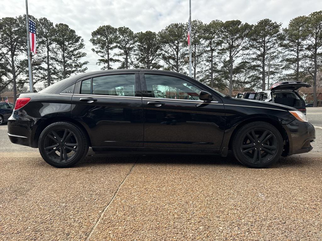 used 2012 Chrysler 200 car, priced at $4,999