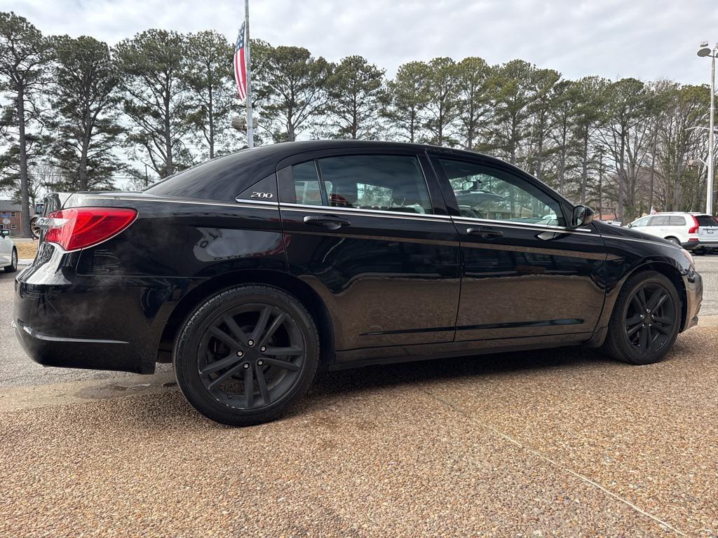 used 2012 Chrysler 200 car, priced at $4,999