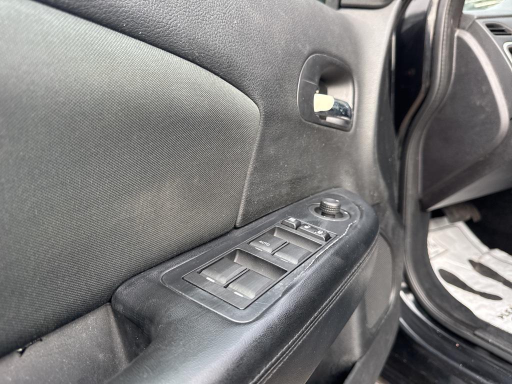 used 2012 Chrysler 200 car, priced at $4,999