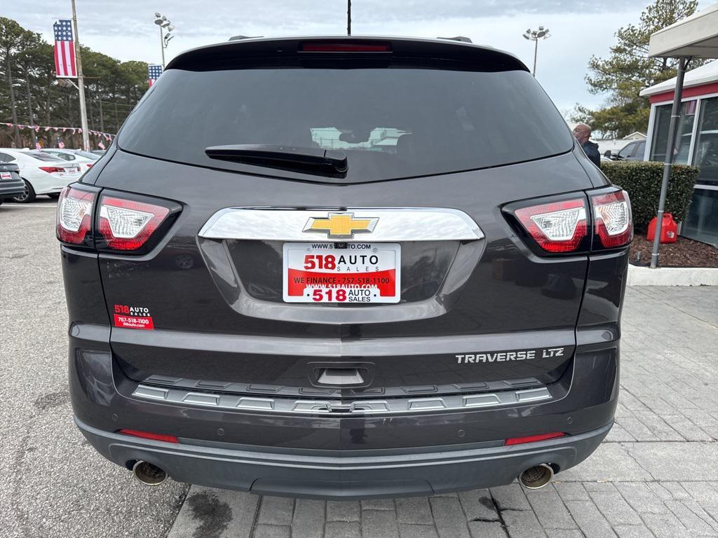 used 2015 Chevrolet Traverse car, priced at $12,500