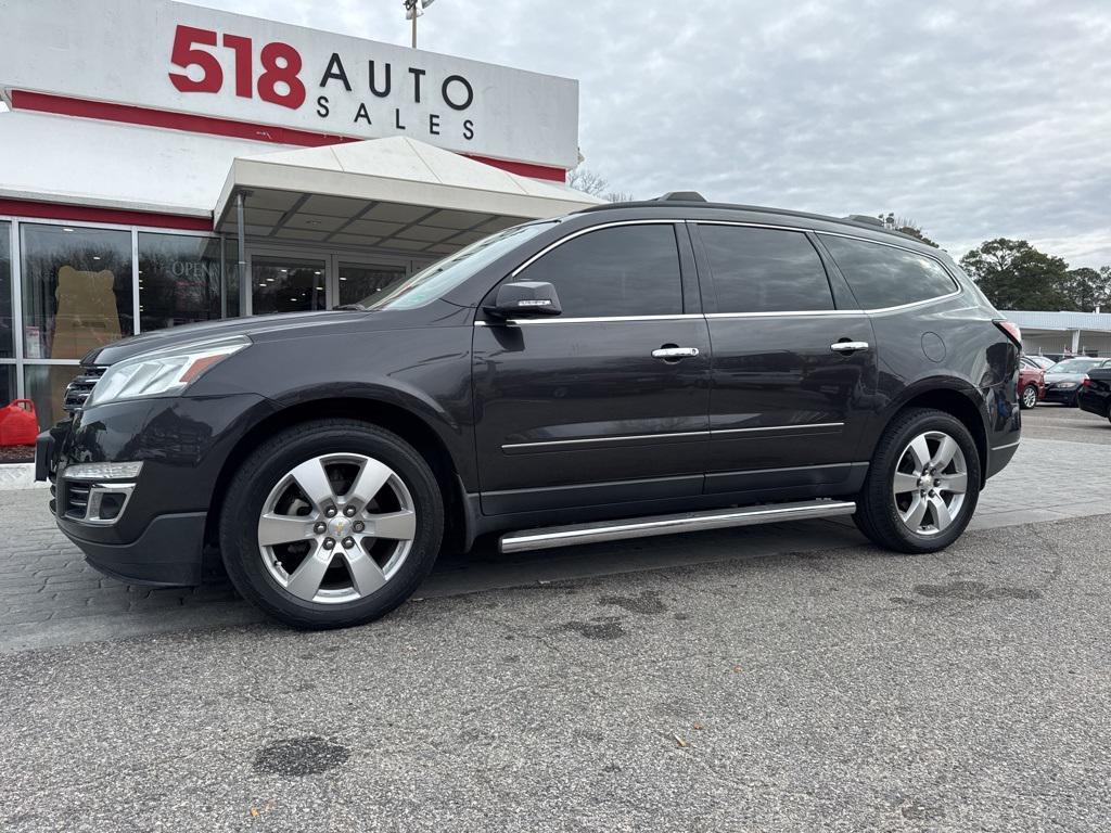 used 2015 Chevrolet Traverse car, priced at $12,500