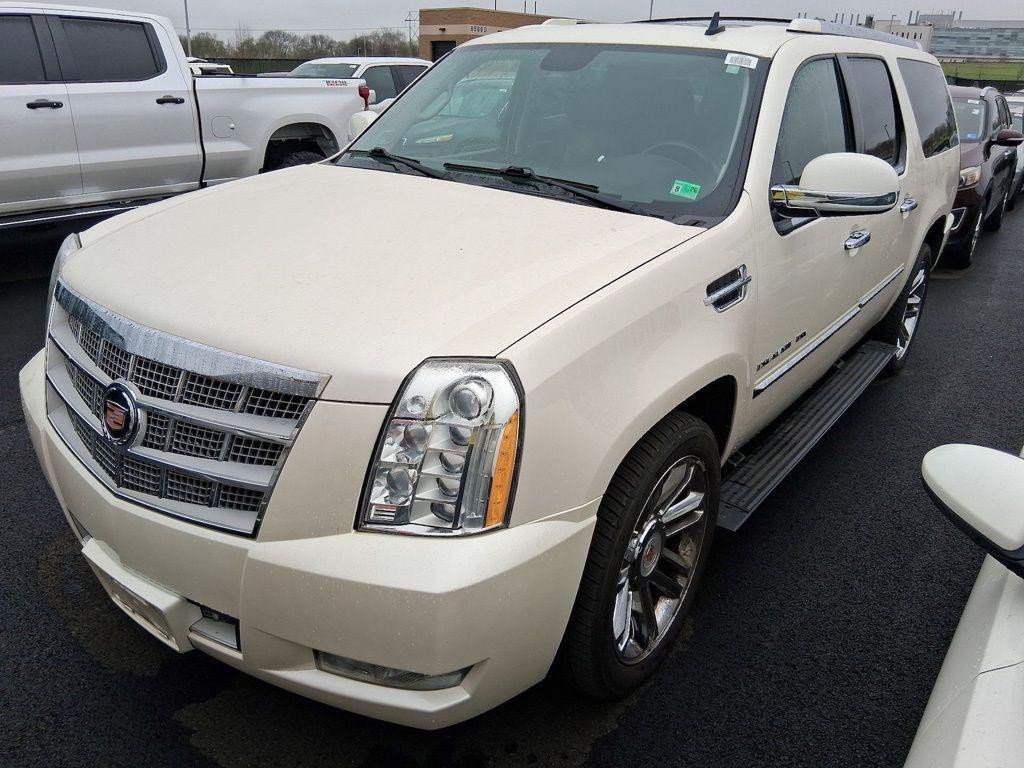 used 2013 Cadillac Escalade ESV car, priced at $13,999