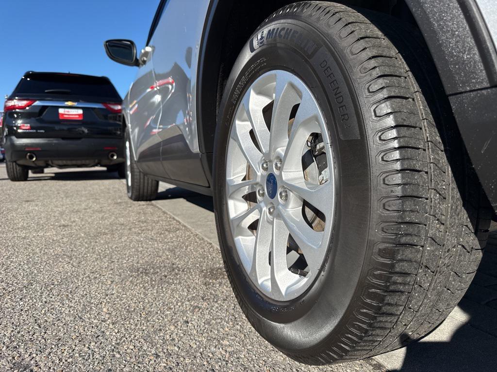 used 2020 Ford Escape car, priced at $10,999