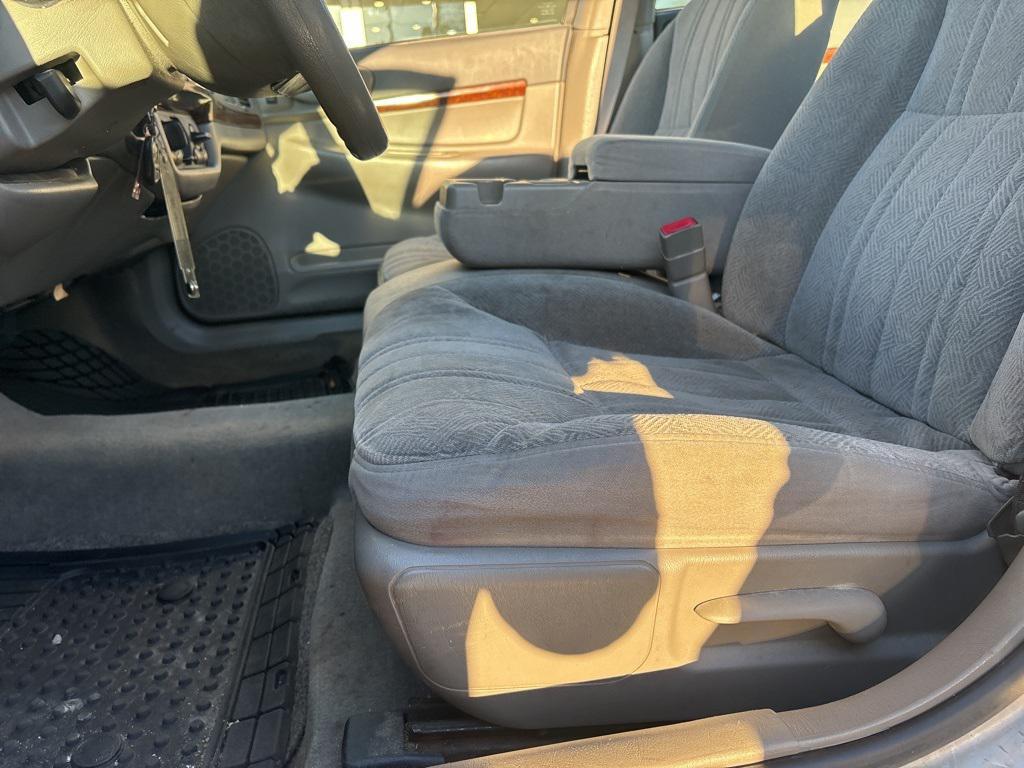 used 2004 Chevrolet Impala car, priced at $3,999