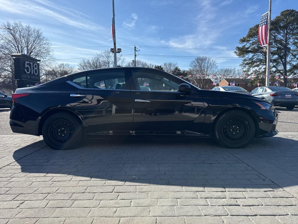 used 2022 Nissan Altima car, priced at $13,999