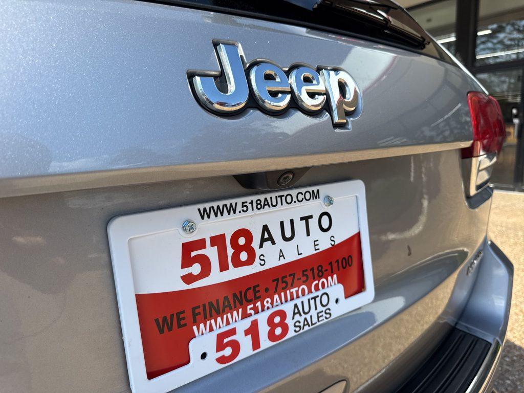 used 2018 Jeep Grand Cherokee car, priced at $11,500