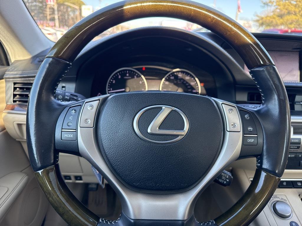 used 2013 Lexus ES 350 car, priced at $13,899