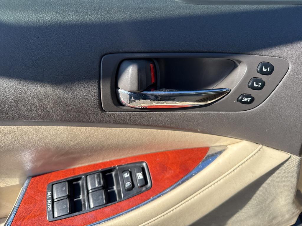 used 2011 Lexus ES 350 car, priced at $7,999