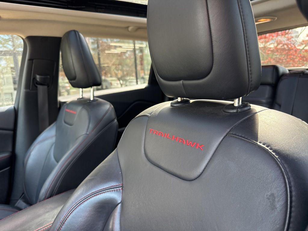 used 2014 Jeep Cherokee car, priced at $10,999