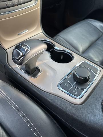 used 2015 Jeep Grand Cherokee car, priced at $10,000