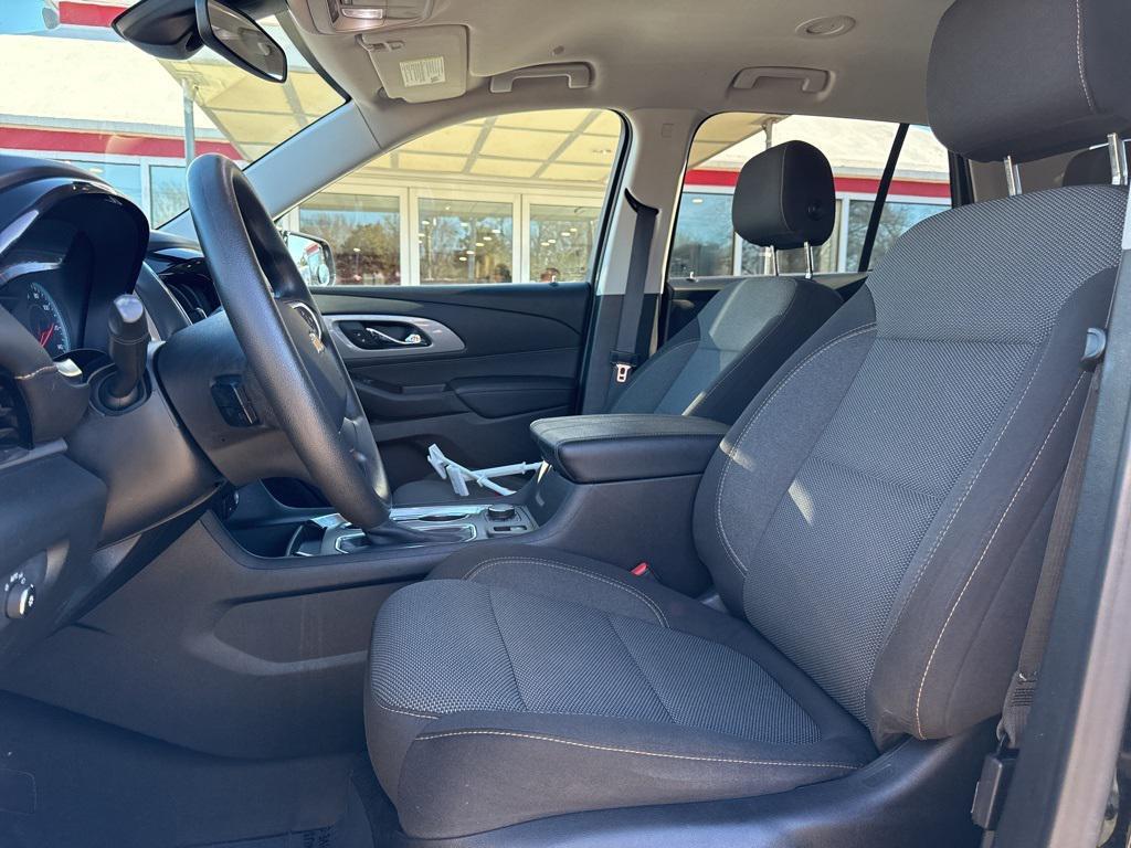 used 2020 Chevrolet Traverse car, priced at $15,999
