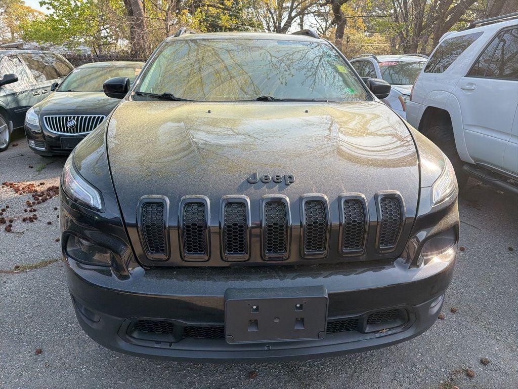 used 2016 Jeep Cherokee car, priced at $6,999