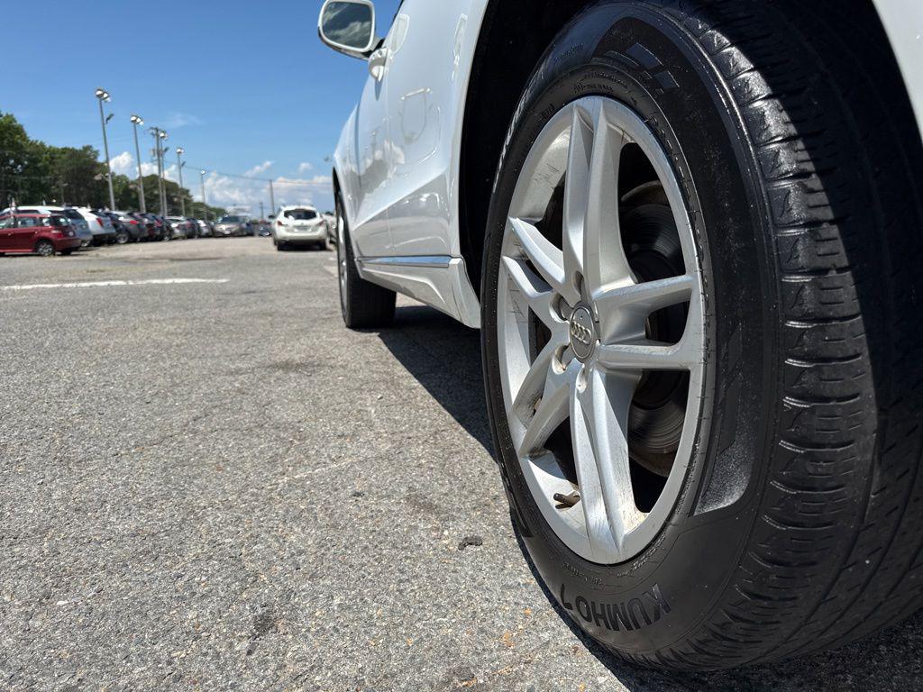 used 2017 Audi Q5 car, priced at $13,500