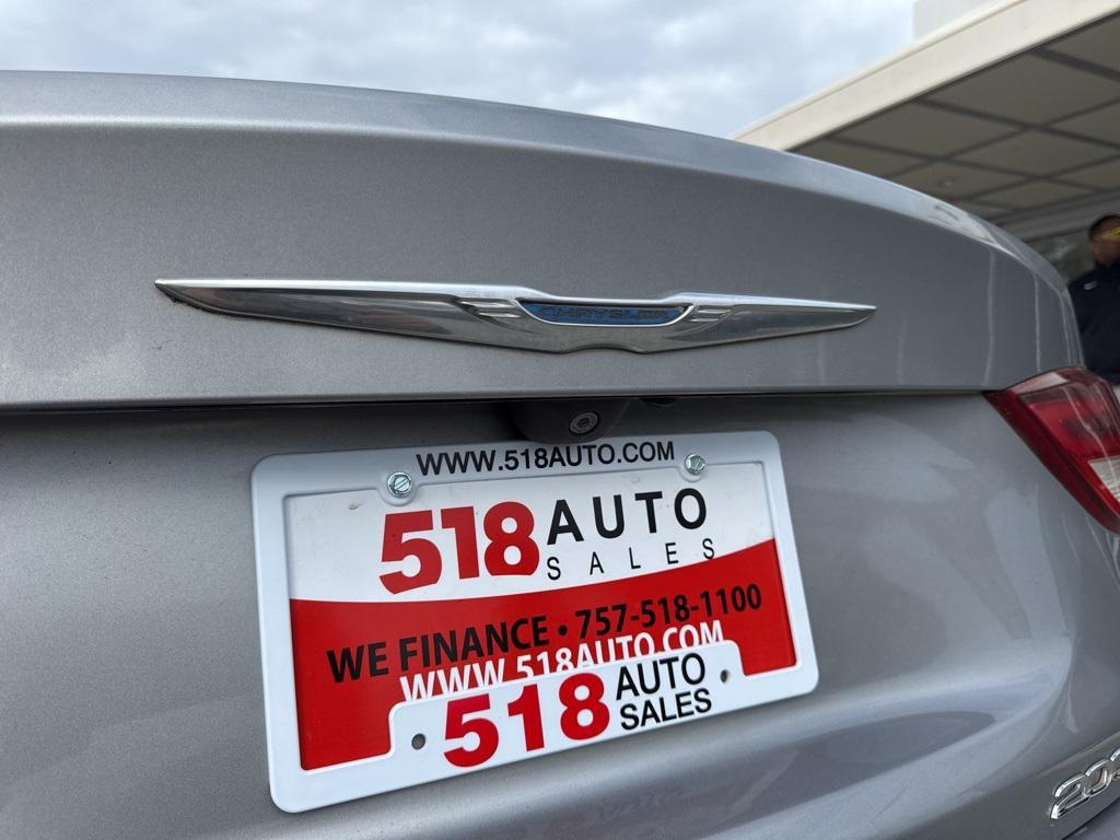 used 2015 Chrysler 200 car, priced at $5,500