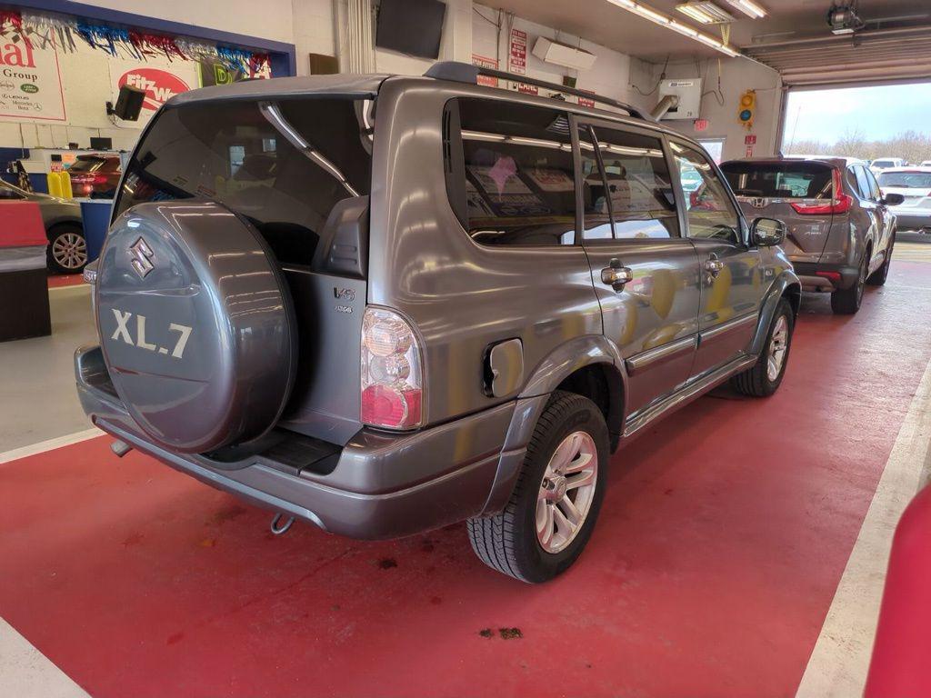 used 2005 Suzuki XL7 car, priced at $4,999
