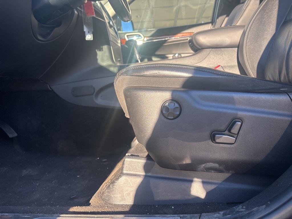 used 2012 Jeep Grand Cherokee car, priced at $5,999