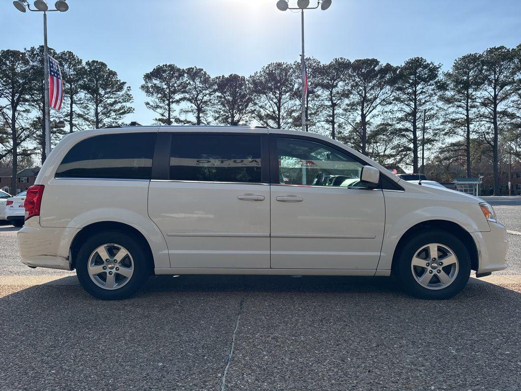 used 2011 Dodge Grand Caravan car, priced at $7,500