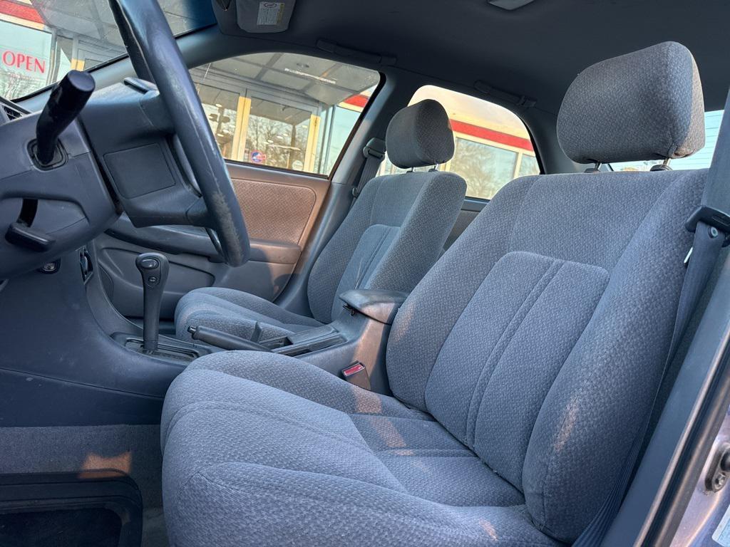 used 2000 Toyota Camry car, priced at $4,500