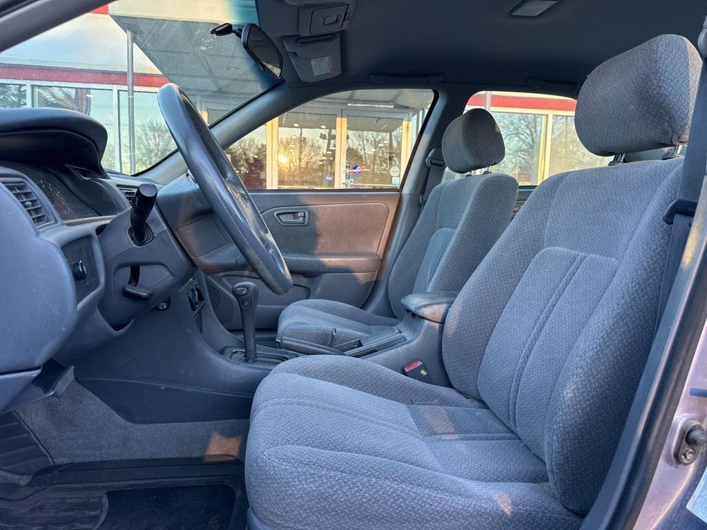used 2000 Toyota Camry car, priced at $4,500