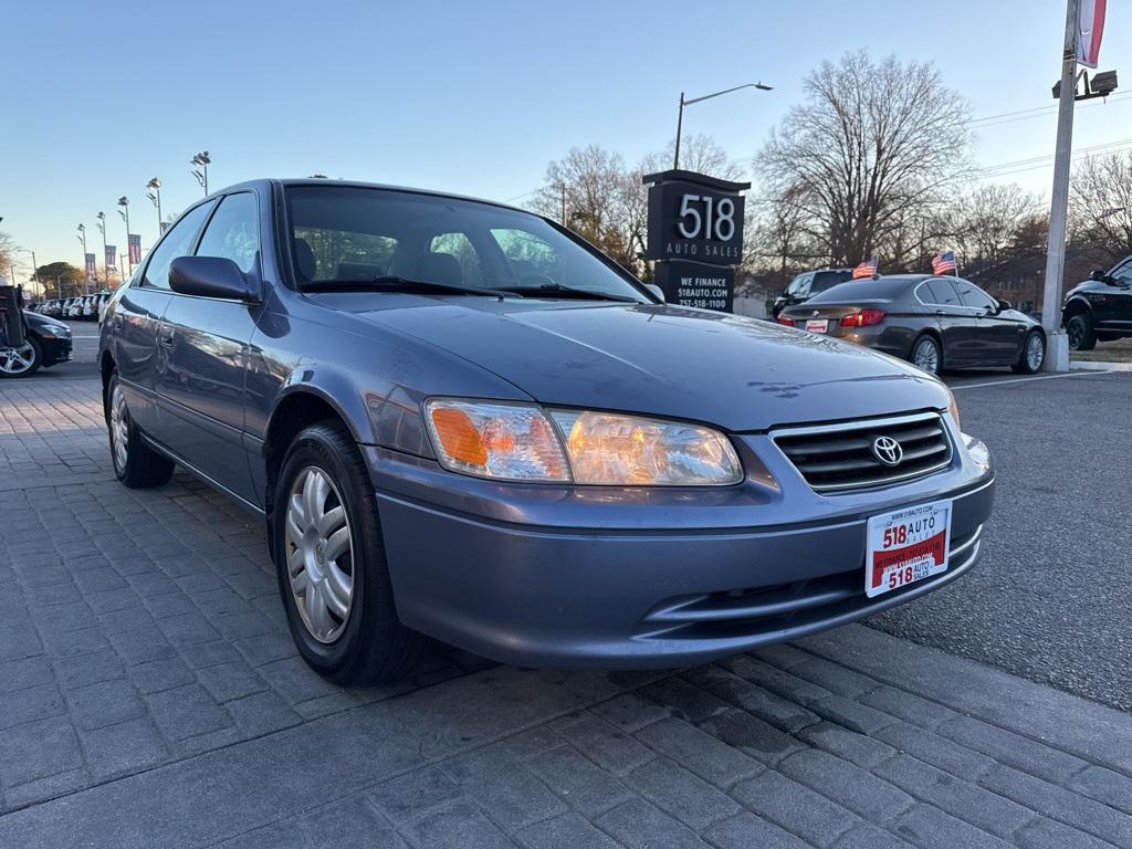 used 2000 Toyota Camry car, priced at $4,500