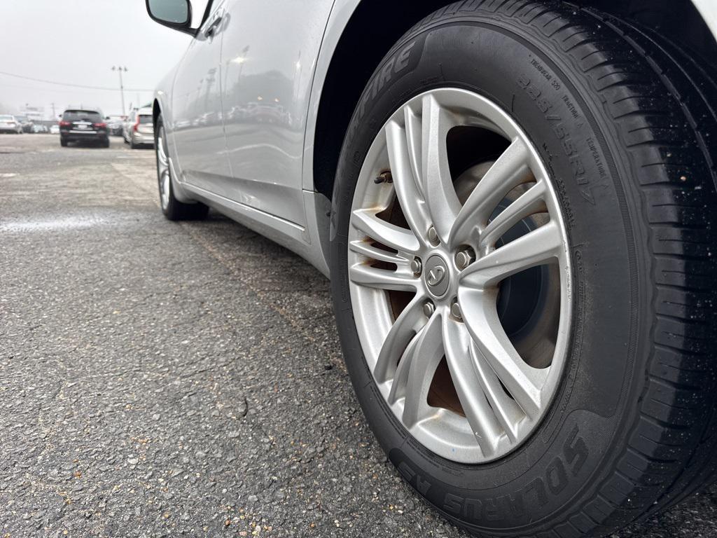 used 2010 INFINITI G37x car, priced at $9,999