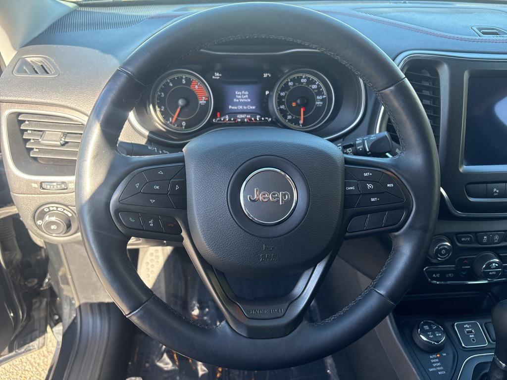 used 2019 Jeep Cherokee car, priced at $17,500