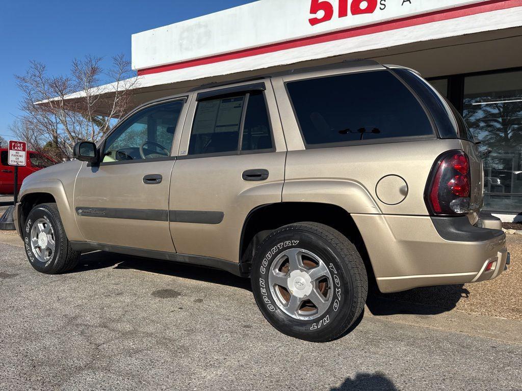 used 2004 Chevrolet TrailBlazer car, priced at $4,500