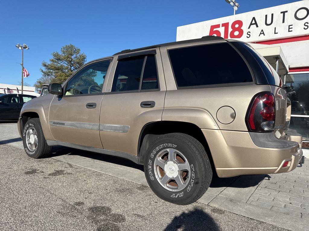 used 2004 Chevrolet TrailBlazer car, priced at $4,500