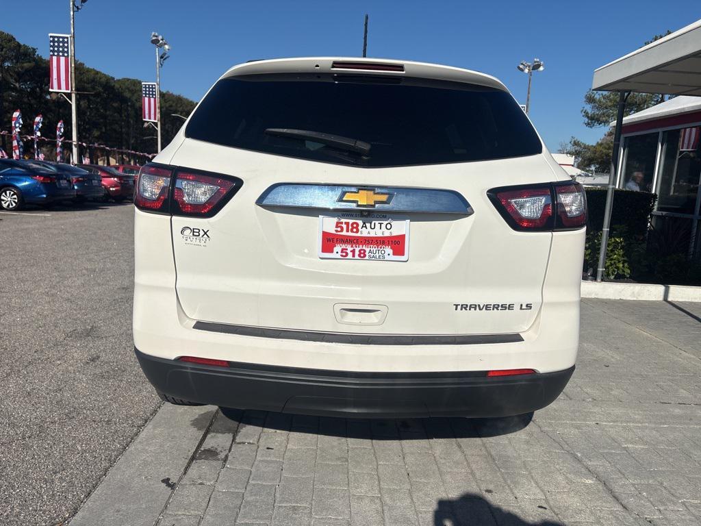 used 2014 Chevrolet Traverse car, priced at $7,500